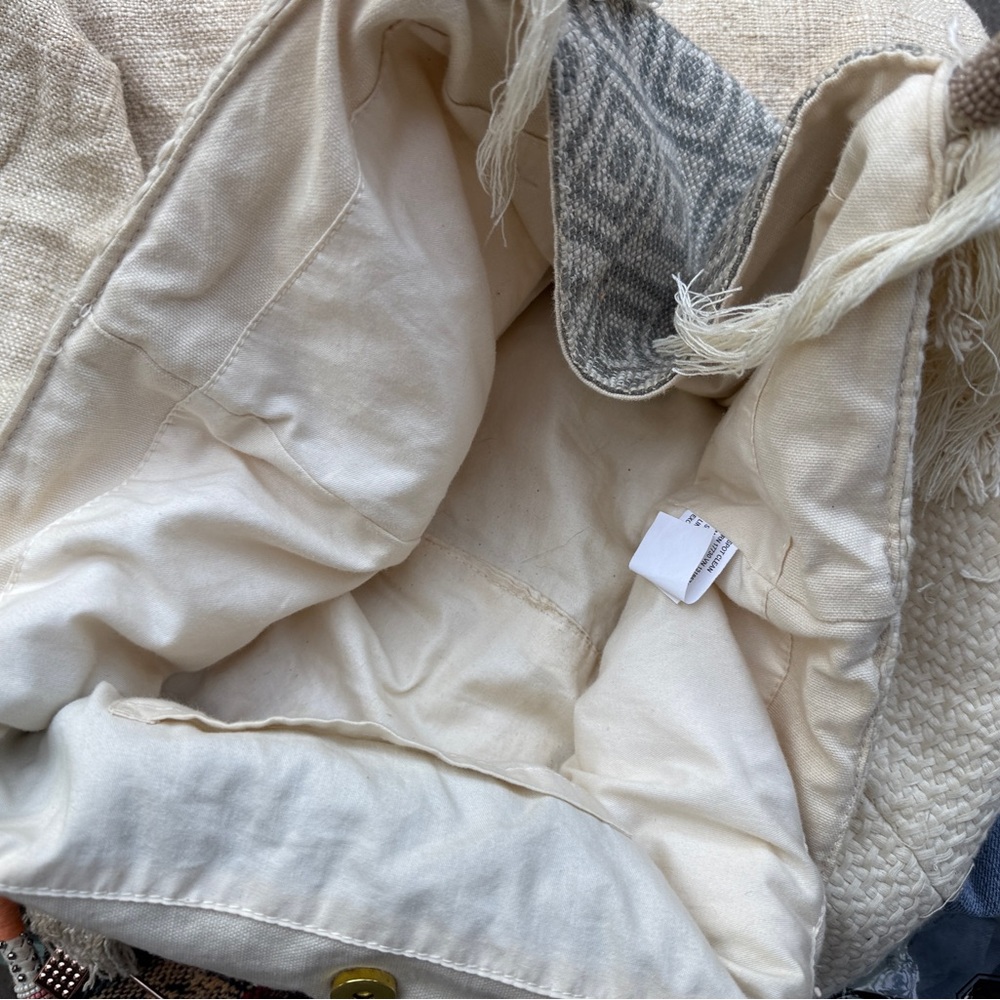 Merona Cream and Gray Fringe Tote Bag - Picture 6 of 6